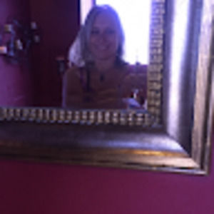 Meet your Posher, Gillian